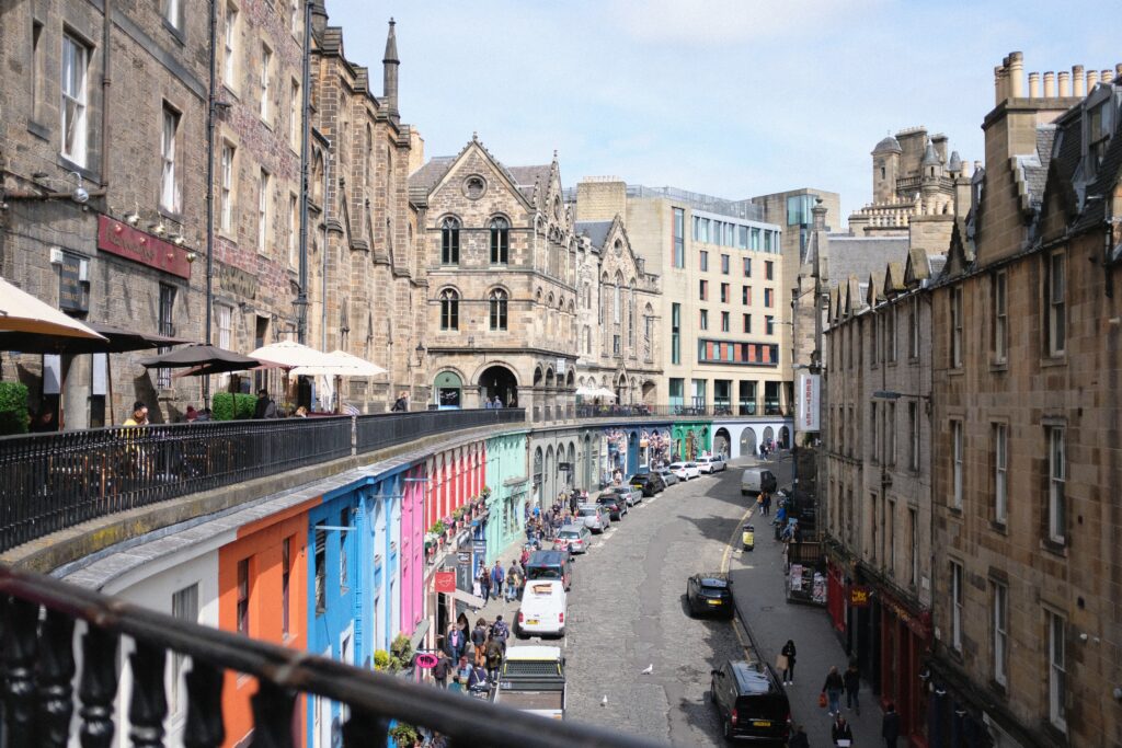 Edinburgh udržitelně: U zdroje skotské kostky a skotské whisky.